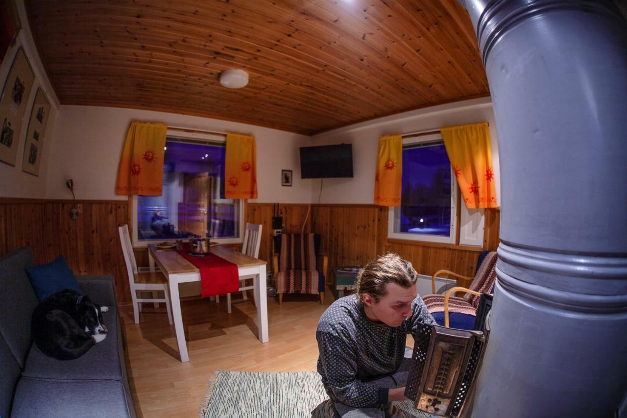 Lohi-Aslakin Lomamoekit Vila Utsjoki Exterior foto