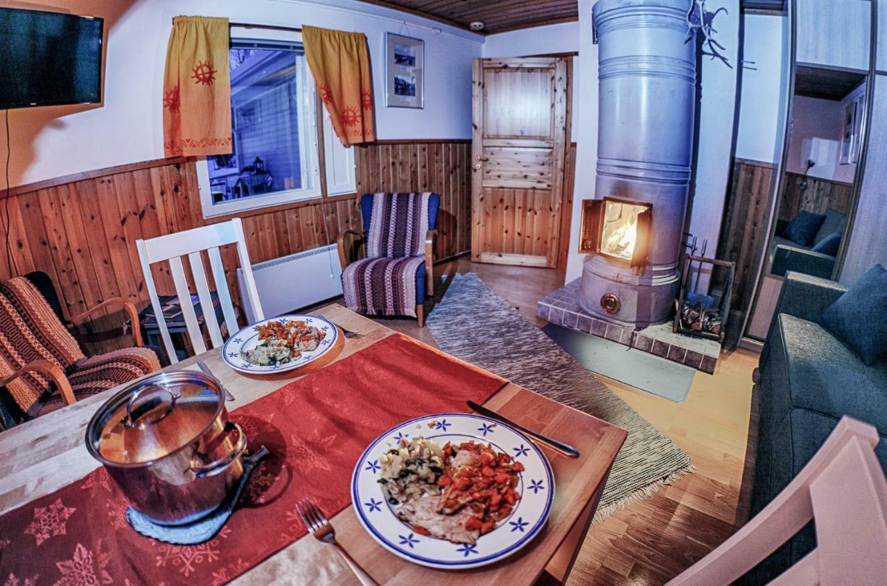Lohi-Aslakin Lomamoekit Vila Utsjoki Exterior foto